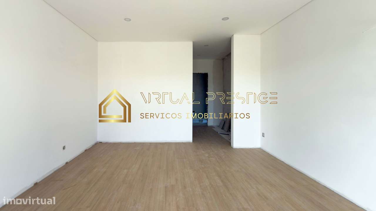 Moradia T4 triplex de gaveto | 2 suítes c/ closet | lareira | Fernã...-9