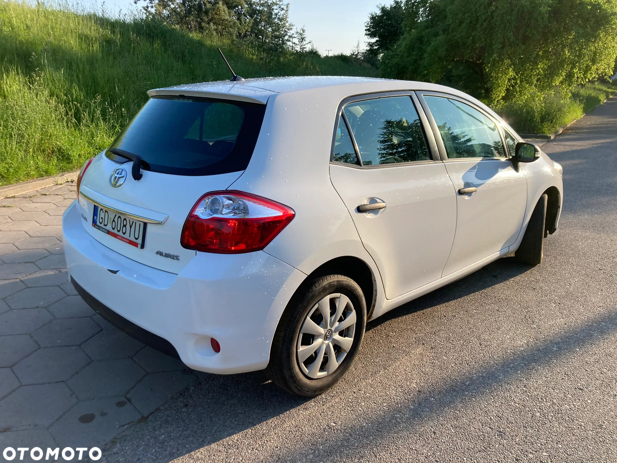 Toyota Auris - 4