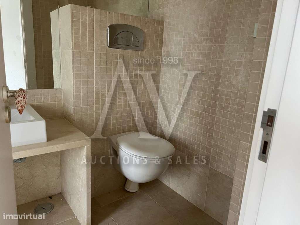 Moradia de luxo| V4 | 500 m da Praia Verde| Golfe-15