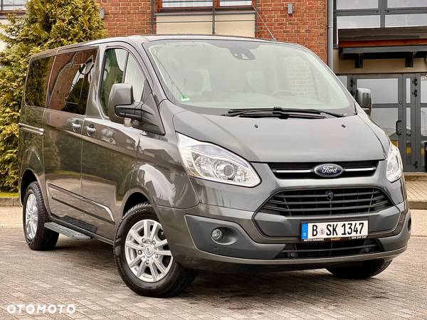 Ford Tourneo Custom 300 L2H1 VA Titanium - 4