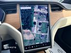 Tesla Model X Maximale Reichweite - 35