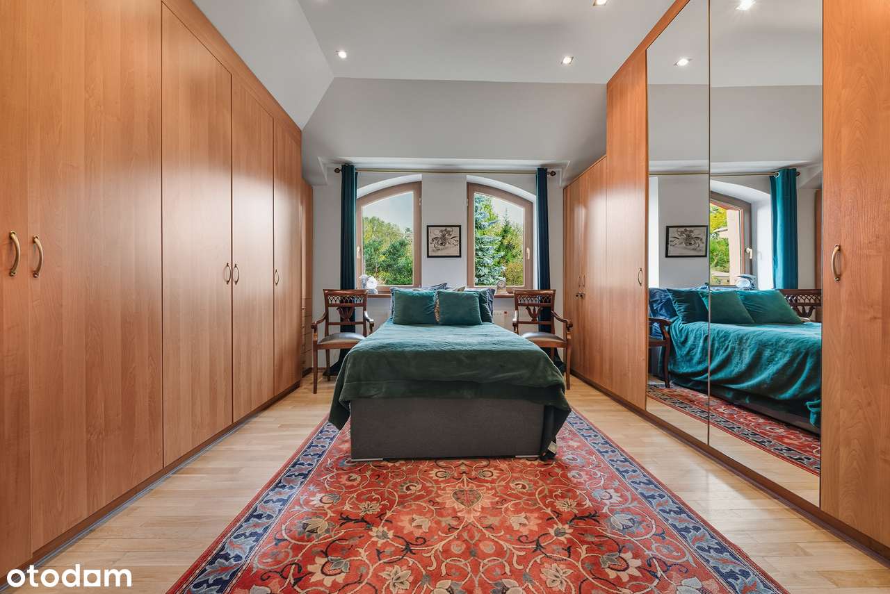 Klimatyczny dom z dużą działką w Złotokłosie-11