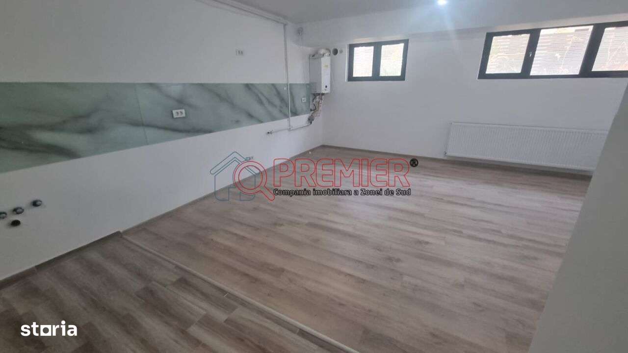 Garsoniera gata - metrou Ap. Patriei - Imagine principală: 2/8