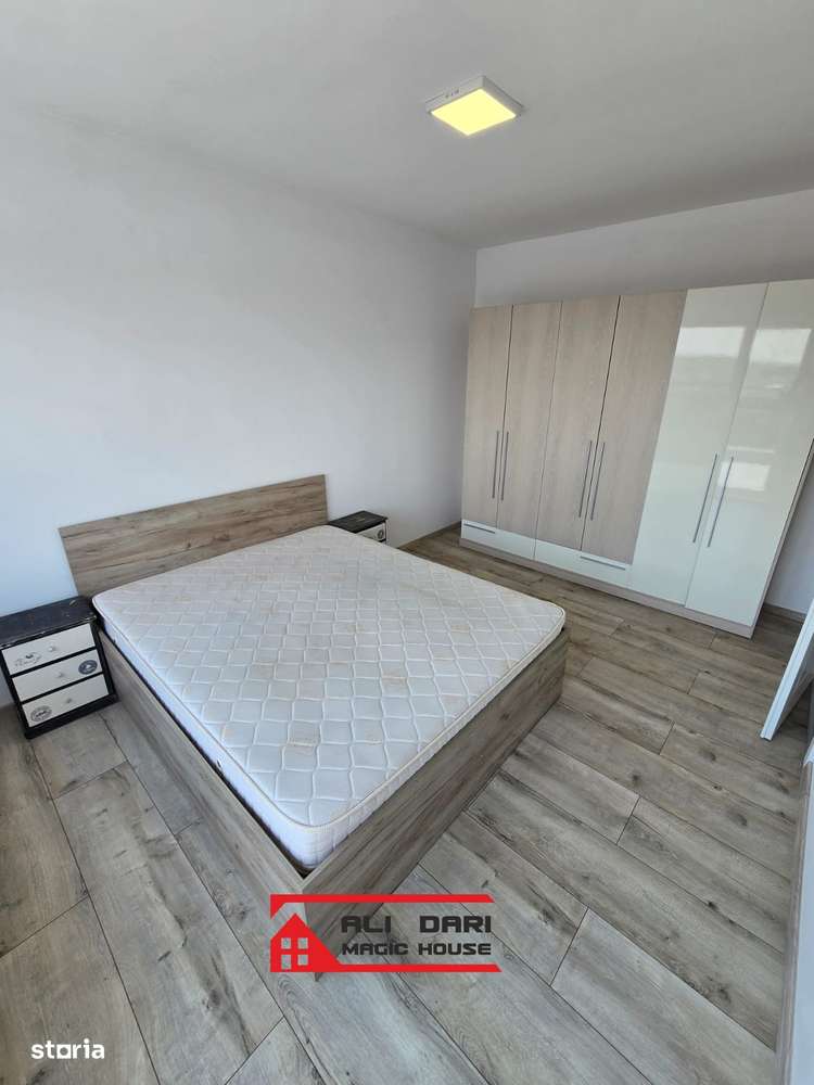 De vânzare apartament tip penthouse cu Terasă  de 75 m² - Imagine principală: 2/20