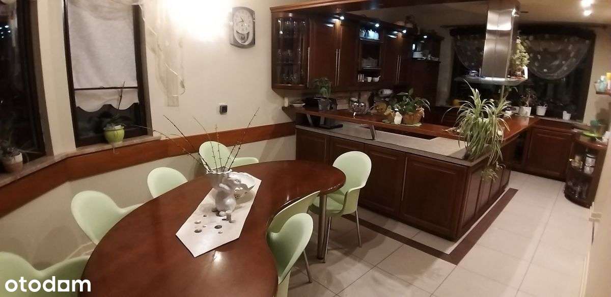 Nowoczesny dom z pięknym ogrodem - Pełny obrazek: 4/20