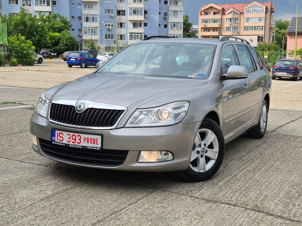 Skoda Octavia II [2004 - 2013] 1.6 TDI DPF Ambiente 2011