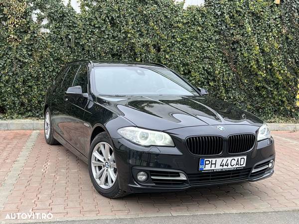 BMW Seria 5 525d xDrive Touring Aut. - 1