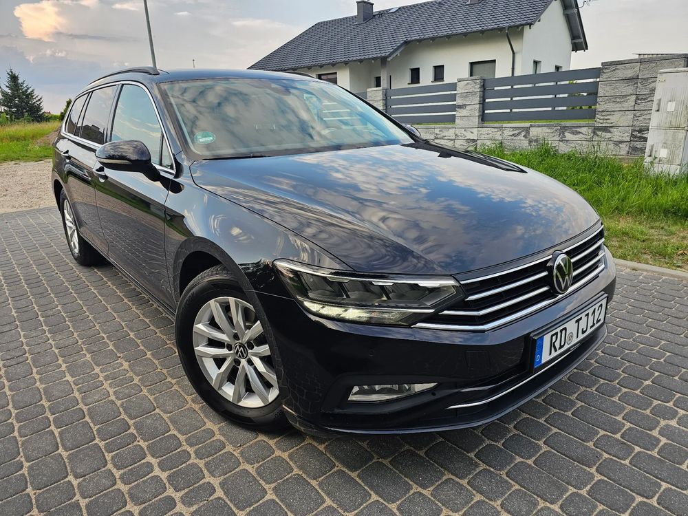 Volkswagen Passat B8 (2014-2023) 2.0 TDI (BlueMotion Technology) DSG Highline 2022