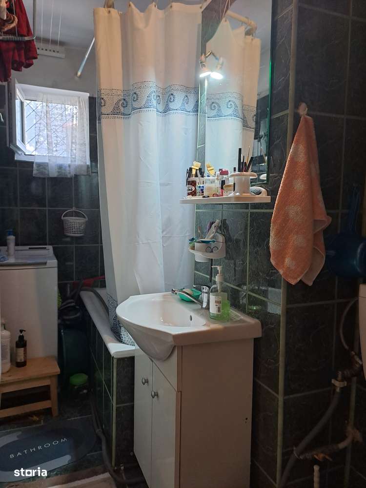 Vând garsoniera Mioveni parter, Maxi-Taxi - Imagine principală: 5/7