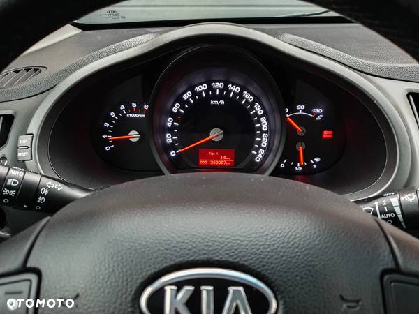 Kia Sportage - 33