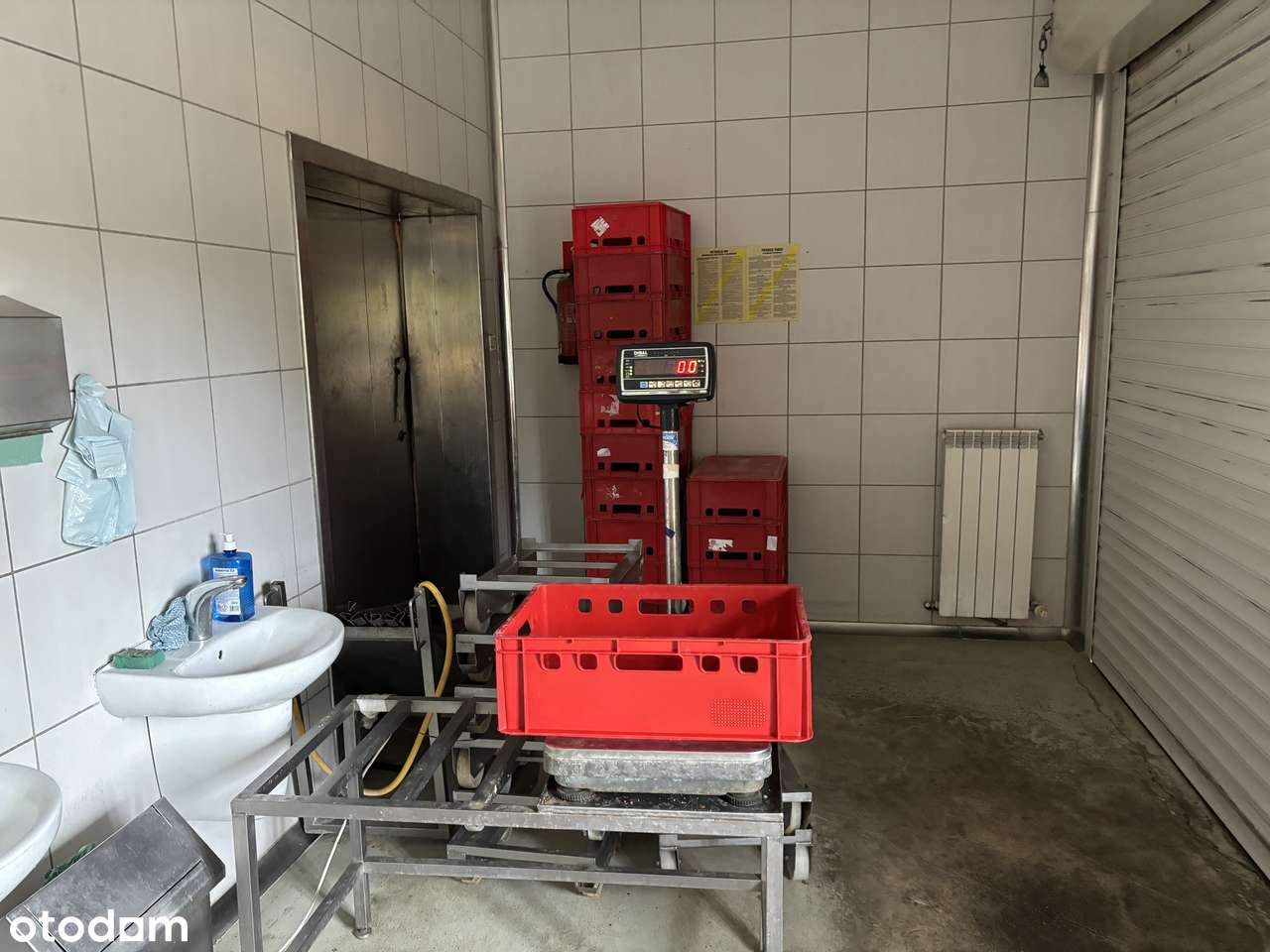 Duży zakład przetwórstwa mięsnego z pełnym wyposażeniem - Blisko A1 - Pełny obrazek: 4/20