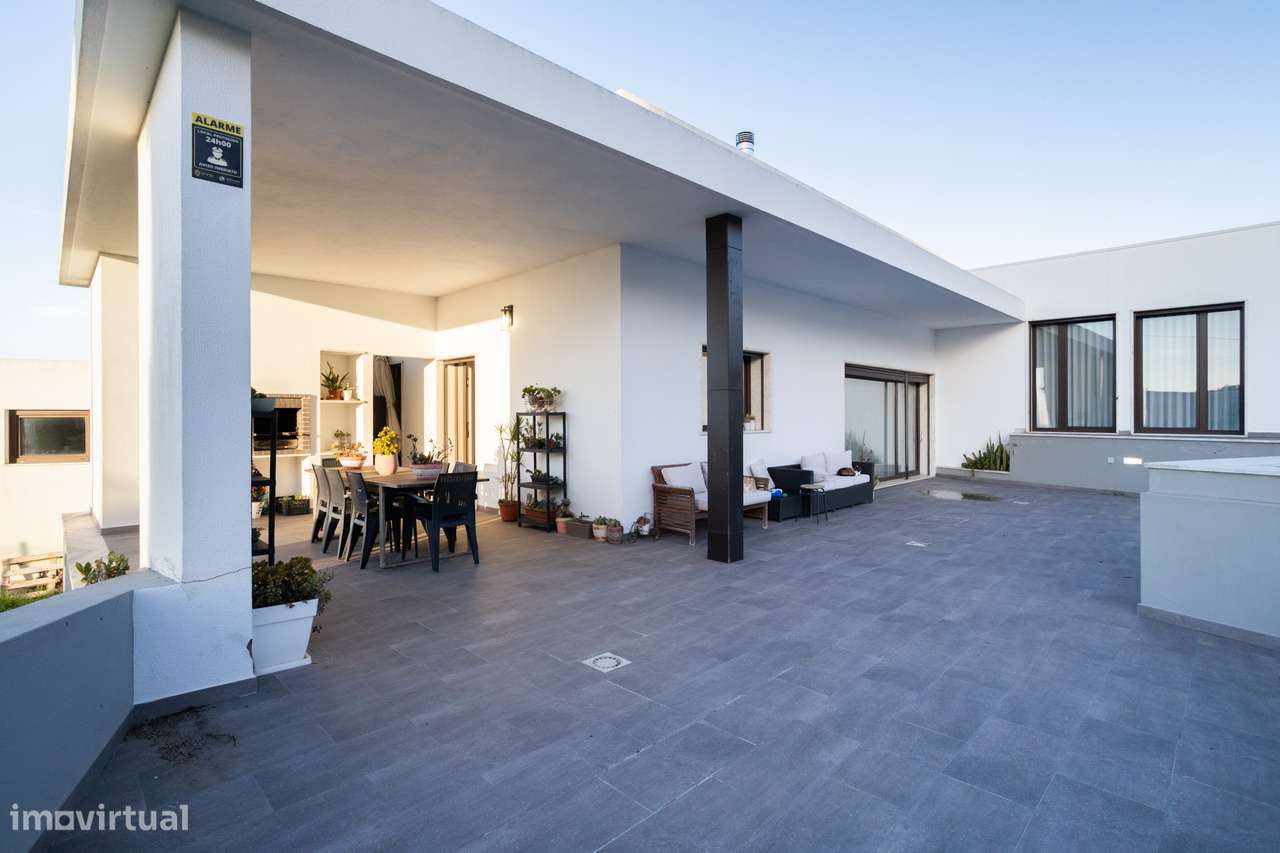 Luxuosa Moradia Térrea nos Arredores de Lisboa: Conforto, Privacidade - Grande imagem: 5/47