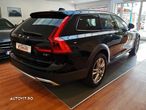 Volvo V90 Cross Country D5 AWD Geartronic Pro - 4