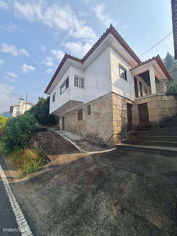 Moradia T4 para venda - Grande imagem: 2/22