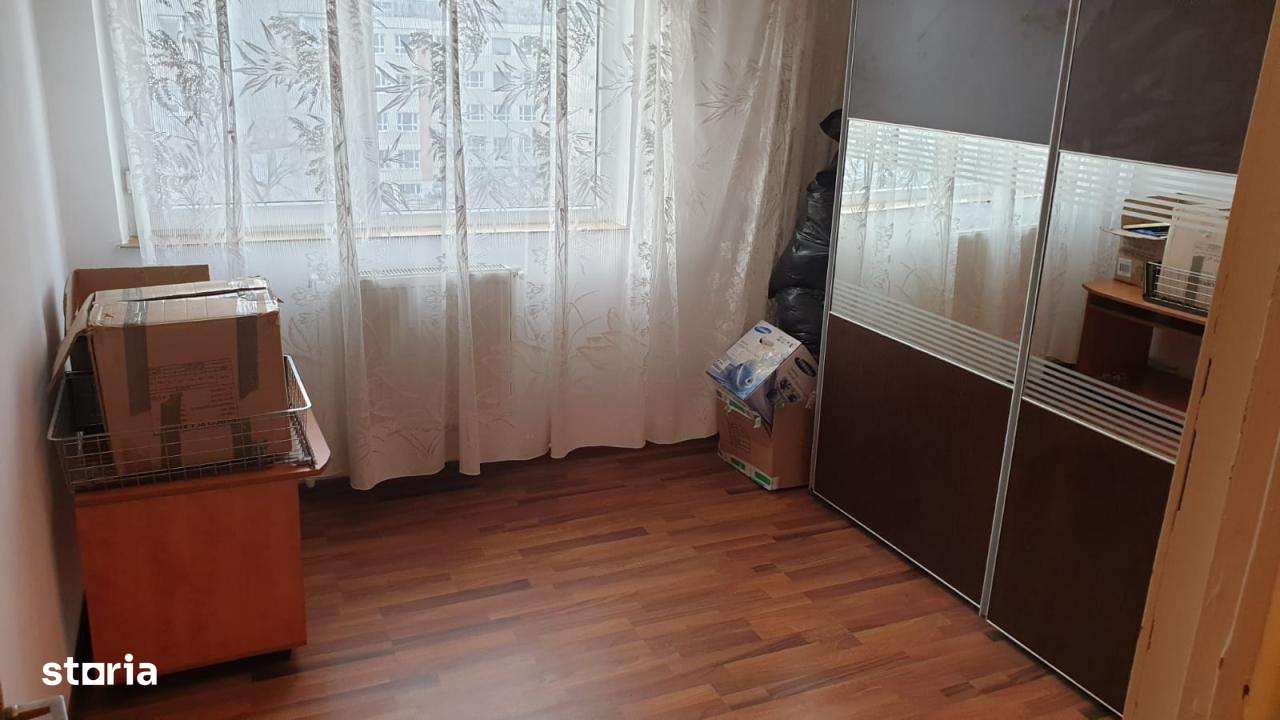 Foarte Spatios! 4 camere Cf 1, 91 mp, Calarasi - Bariera - Imagine principală: 5/20