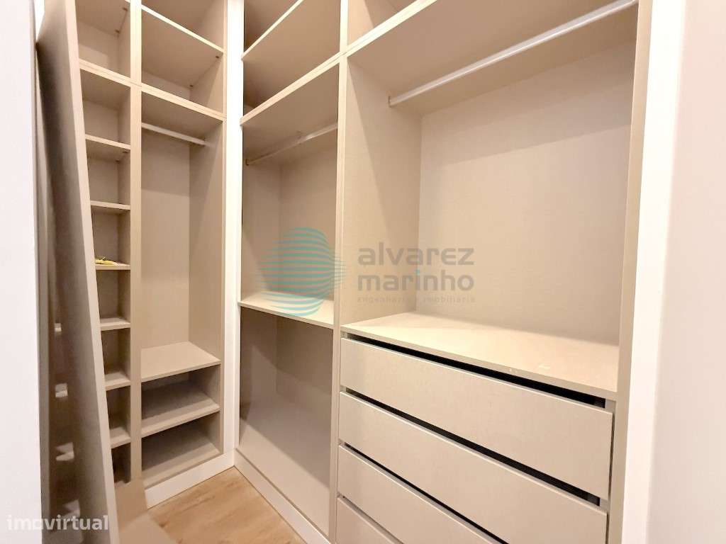 Apartamento T1, muito bem localizado, com todos os serviços por perto - Grande imagem: 5/16