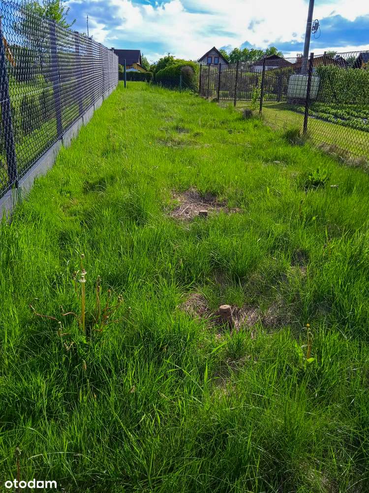 Działka rekreacyjna z drewnianym domkiem - Kończyce Wielkie-5