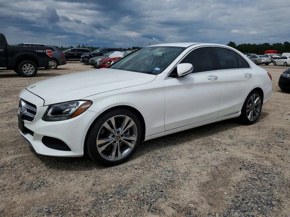 Mercedes-Benz C W205 300 9G-TRONIC Avantgarde 2017