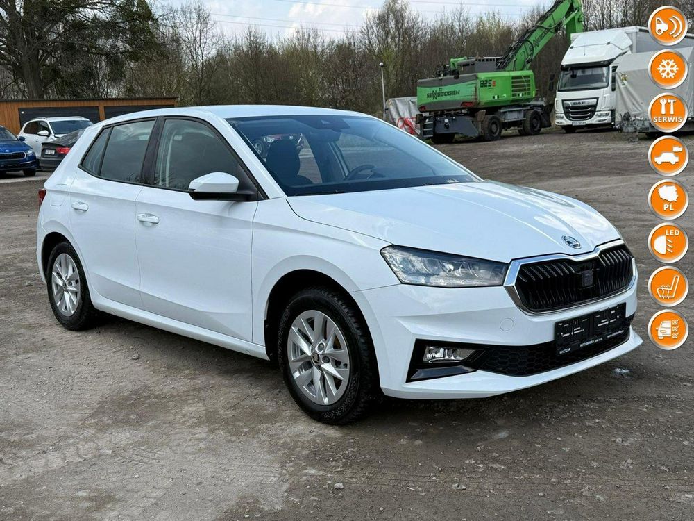 Skoda Fabia IV 1.0 TSI Selection 2025