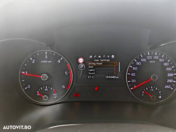 Kia Optima 1.7 DSL 7DCT Comfort - 9