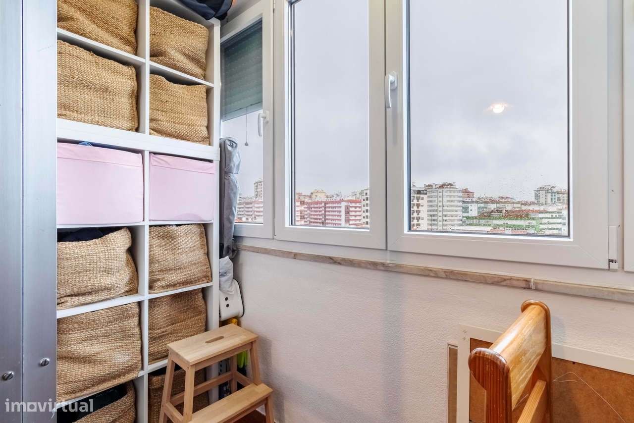Apartamento T3 em Casal de São Brás, Amadora-25