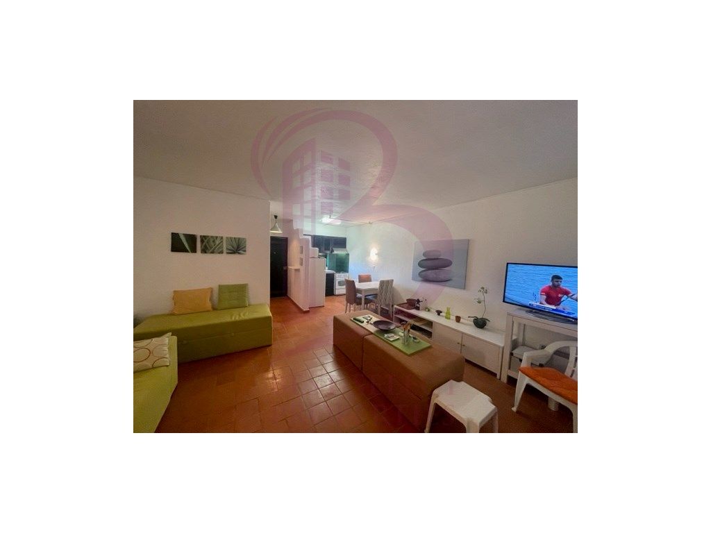 Apartamento T0 com vista mar em Albufeira