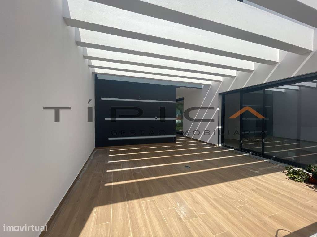 Moradia V4 Nova Cascais-12