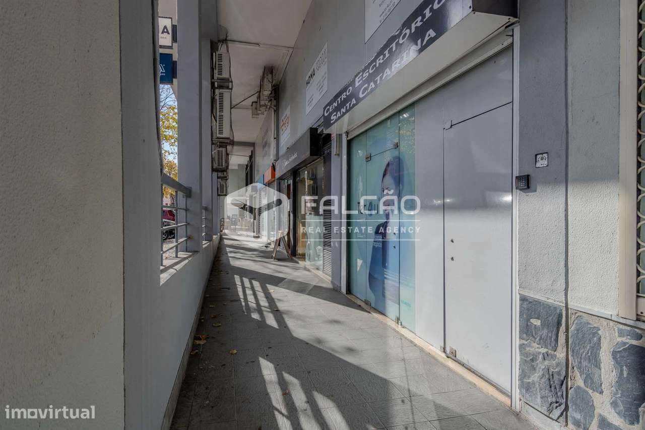 Loja  Venda em Algés, Linda-a-Velha e Cruz Quebrada-Dafundo,Oeiras-37