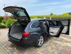 BMW Seria 5 528i Touring - 12