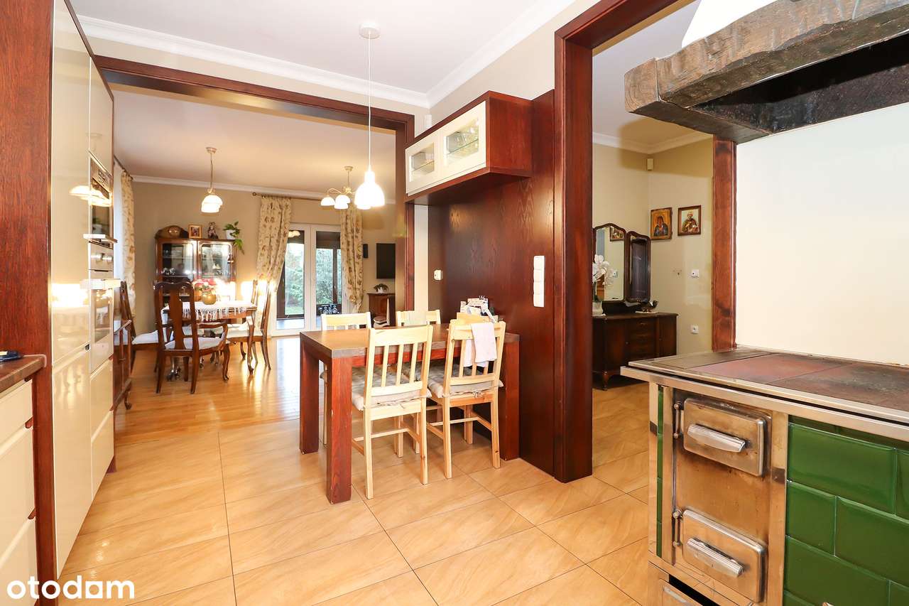 Duży, funkcjonalny dom pod Opolem-5