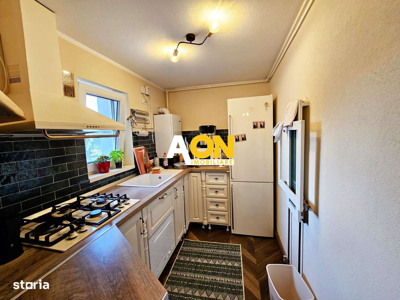 Apartament 3 camere, etaj 1 cu terasa, mobilat, utilat, zona Ampoi 3 - Imagine principală: 5/10