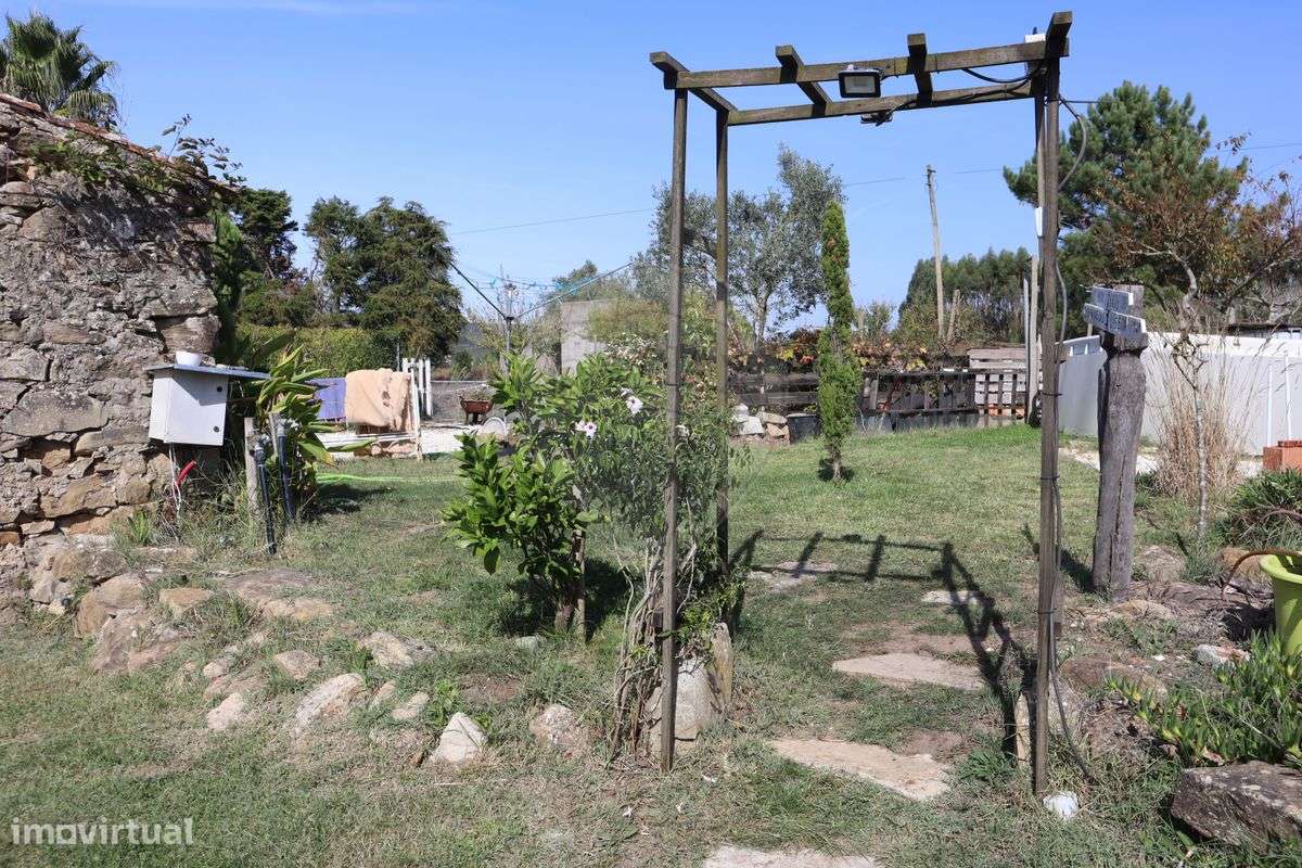 Moradia T1 para venda-30