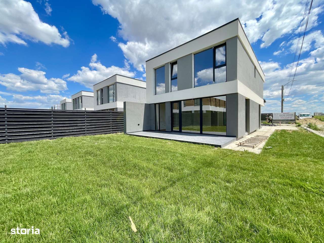 Vila Individuala 5 camere Tunari - Imagine principală: 2/20