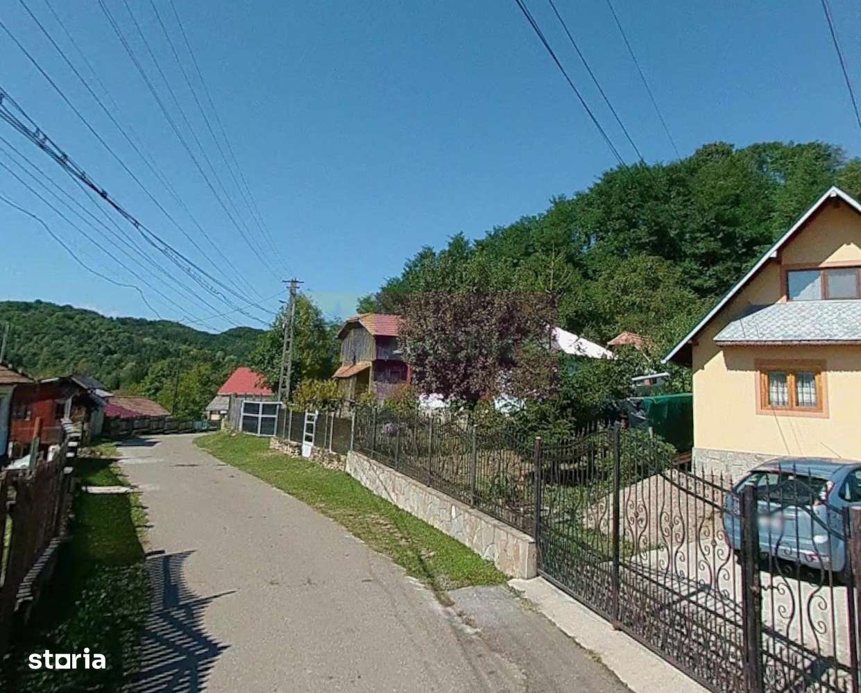 Casa batraneasca cu teren (4.910 mp) la Alunis - Imagine principală: 4/20