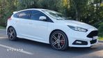 Ford Focus 2.0 EcoBoost ST - 5