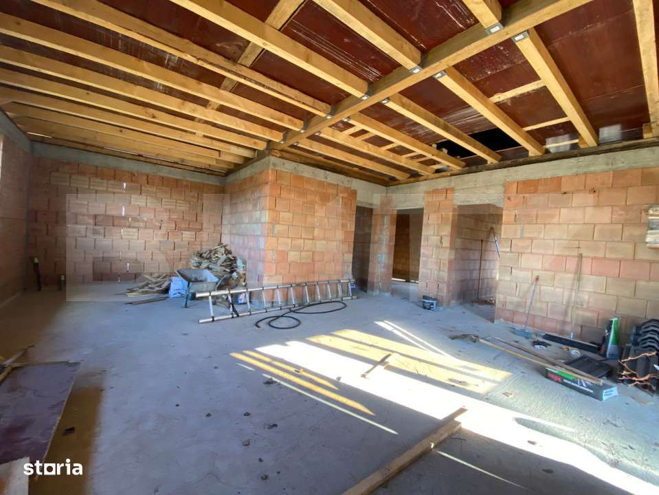 Casa moderna pe parter, semifinisata, teren 500 mp – Apahida - Imagine principală: 5/7