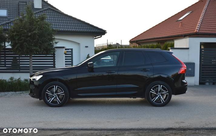 Volvo XC 60 B5 D AWD R-Design - 4