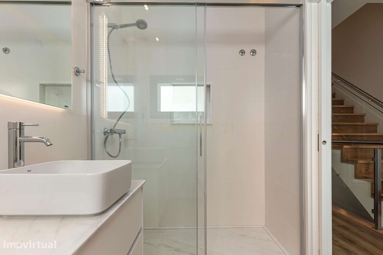 Condomínio Villas Mor || Moradia T3 - Segmento de Luxo || Aveiras de C - Grande imagem: 5/47