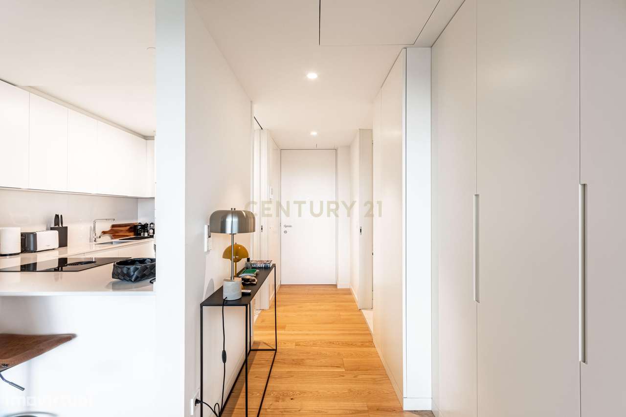 Apartamento T0 na Infinity Tower, Lisboa - Luxo e Conforto - Grande imagem: 5/25