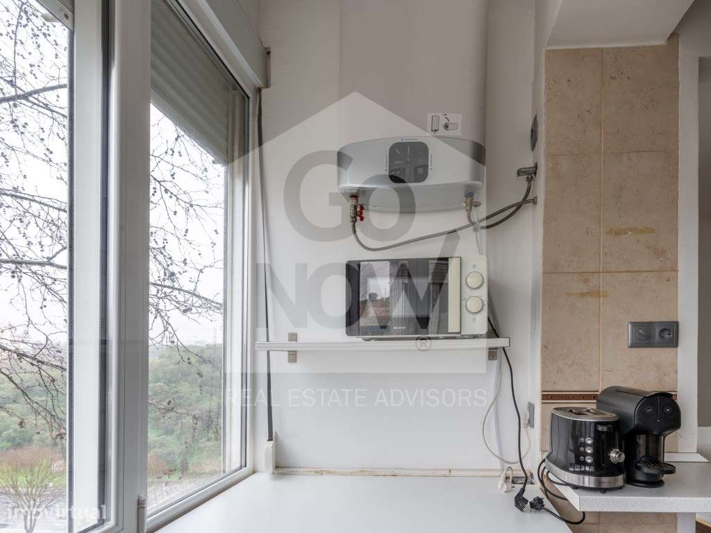 T3 Luminoso com Open Space - Lumiar (Rua Quinta das Lavadeiras)-13