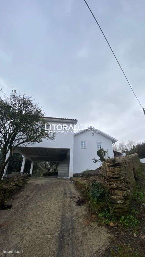 Moradia T3 Remodelada - Silva Escura - Grande imagem: 3/42