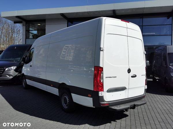 Mercedes-Benz sprinter - 6