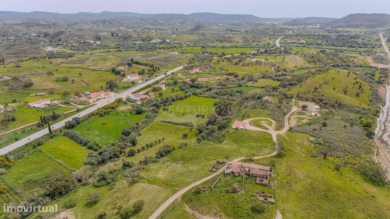 Terreno Rústico de 3120m - Grande imagem: 3/7