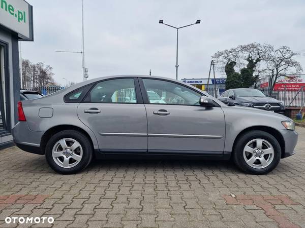Volvo S40 1.6D DRIVe Kinetic - 4