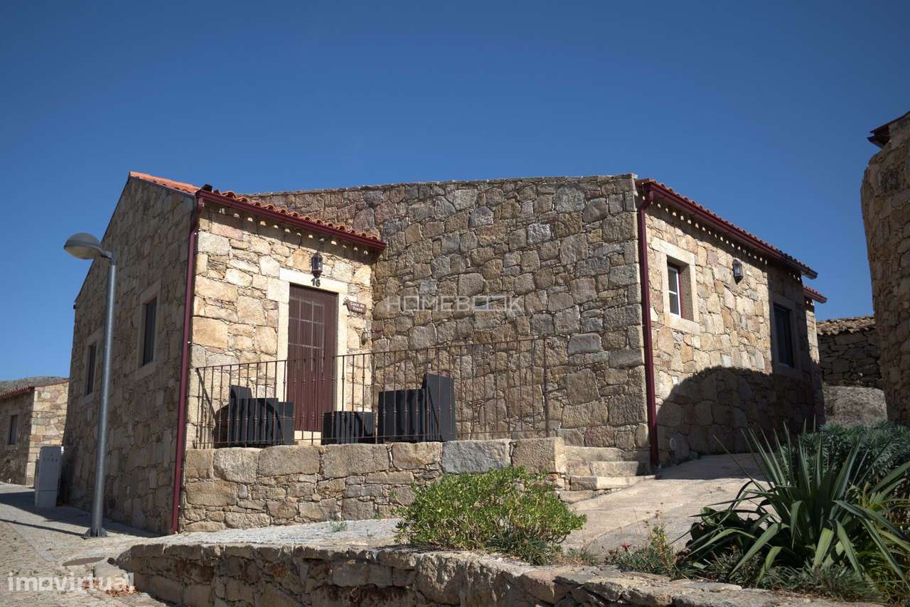 Conjunto de Casas de Aldeia para Turismo Rural – Vale do Côa-27