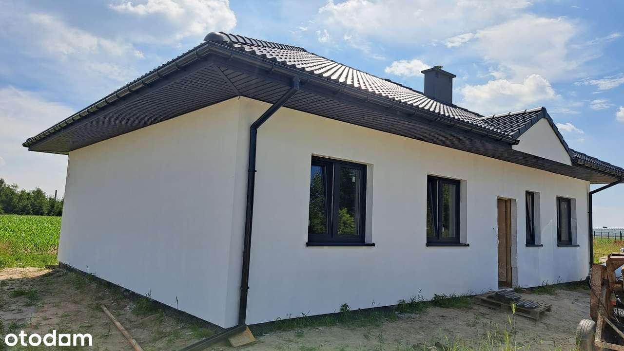 Dom parterowy o pow. 95.91m2, działka 459m2, stan dewelop., Piotrów