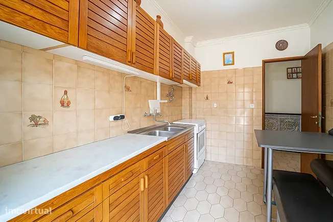 T3 com terraço no centro de Corroios - Grande imagem: 4/34