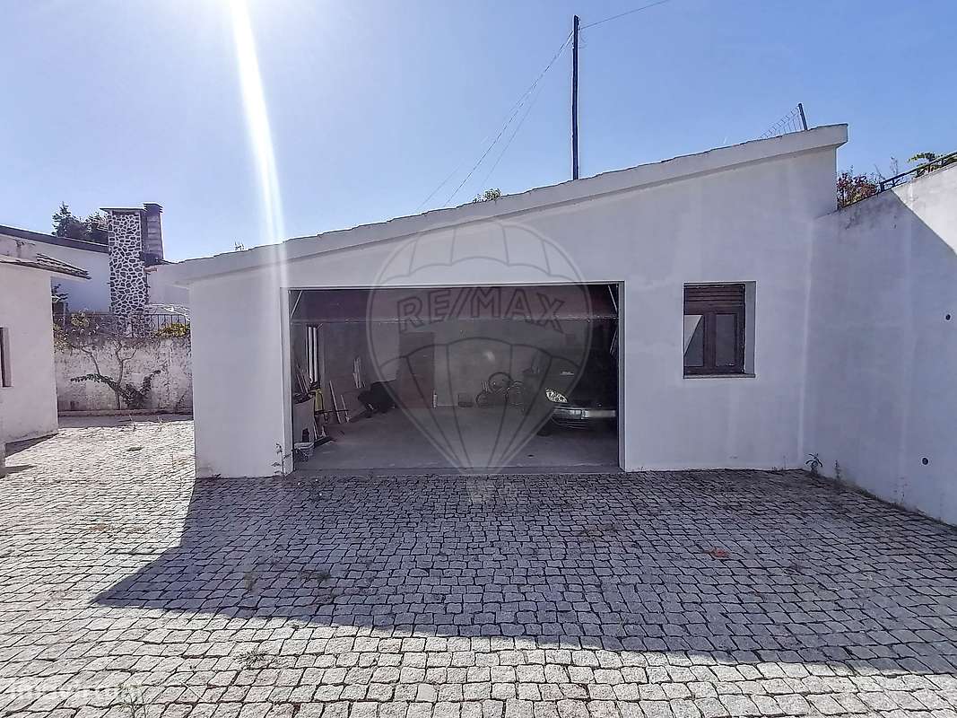 Moradia T5 para venda-47