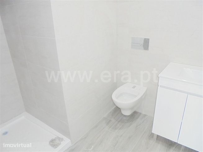 Apartamento T3; Amora-7