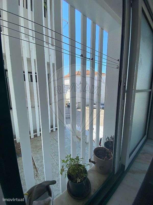 Apartamento T2 para arrendamento - Grande imagem: 4/16